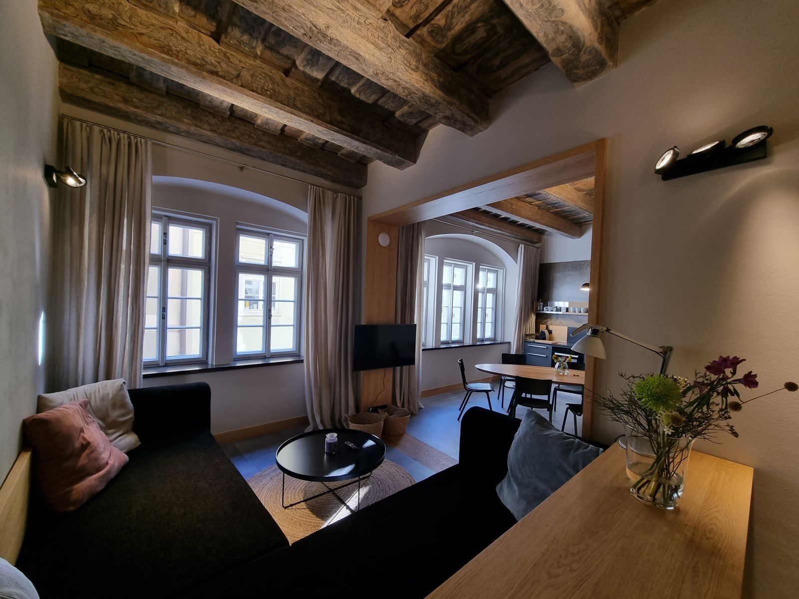 Byty, Vlašská, Praha - Malá Strana, 90 m² - 1