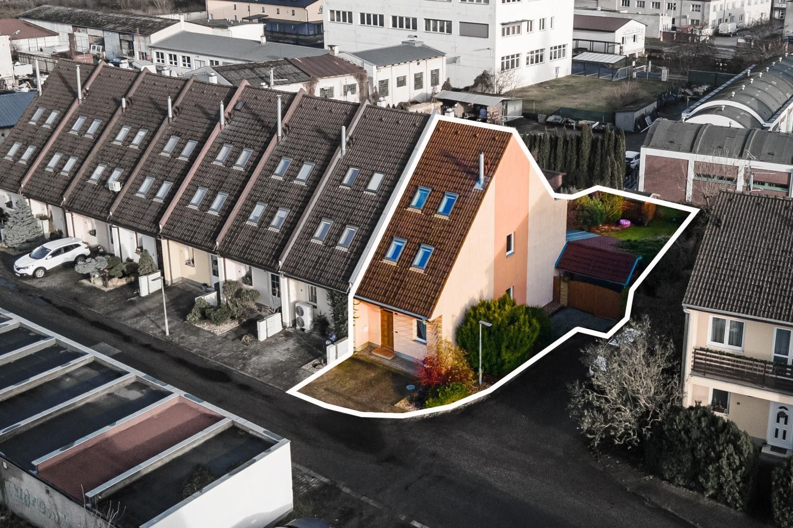 Rodinné domy, Husova třída, Nový Bydžov, 120 m²