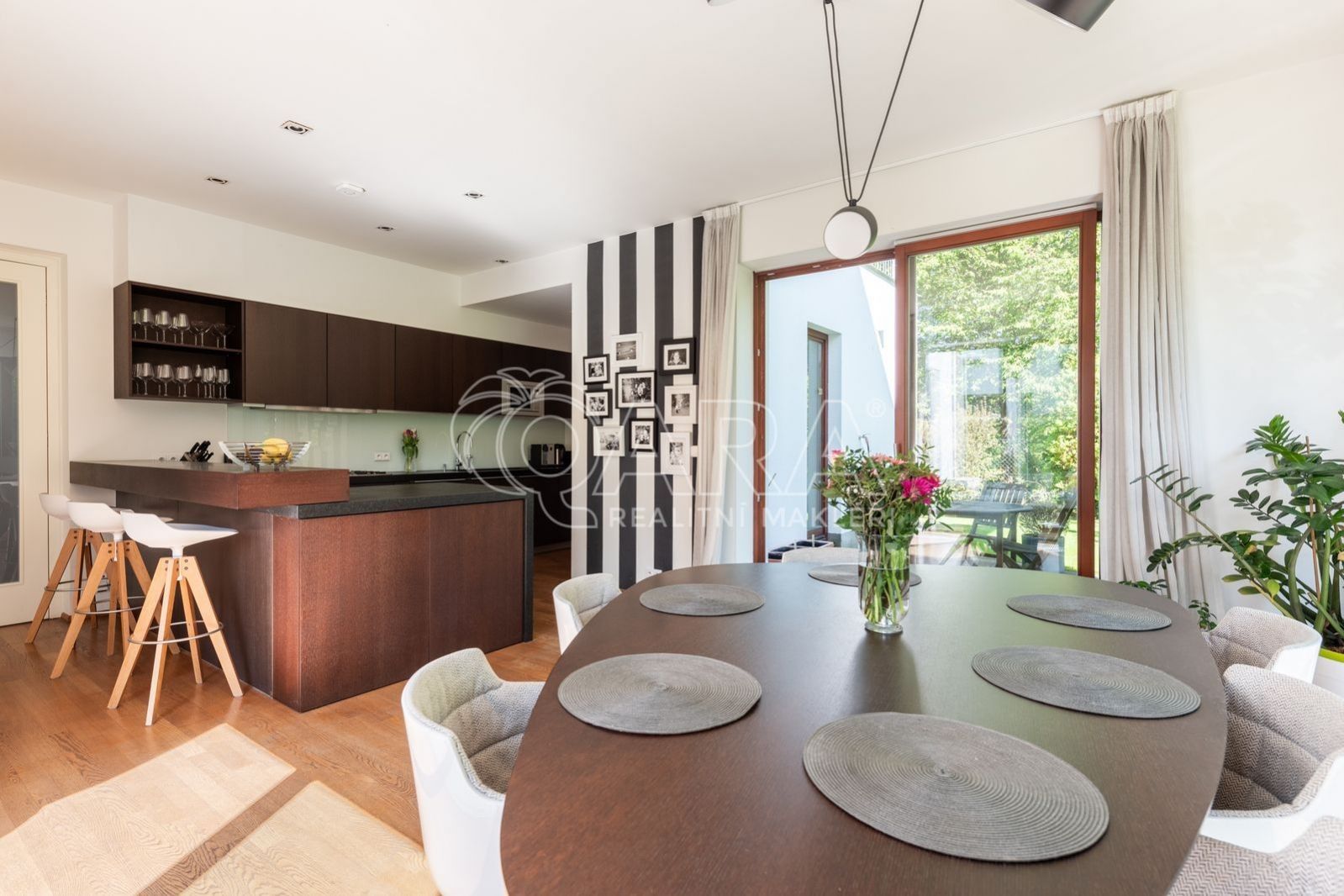 Rodinný dům · 285 m² · Zelená  , Statenice - 4