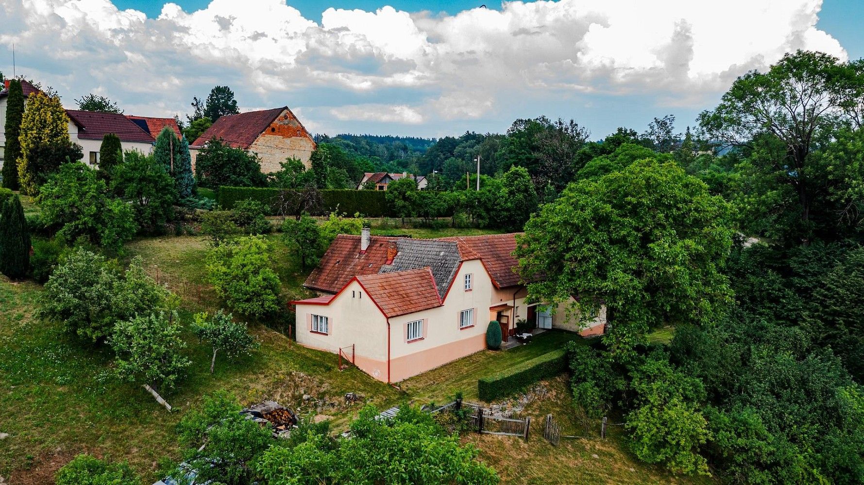 Rodinné domy, Litomyšl - Pazucha, okres Svitavy, Pardubický kraj, 408 m² - 1