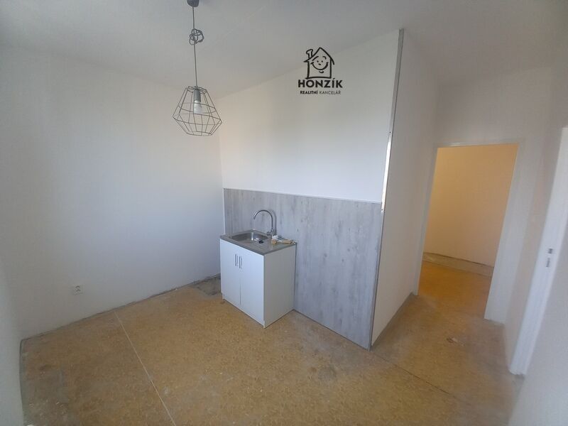 2+1, Chotutická, Praha, 52 m² - 2