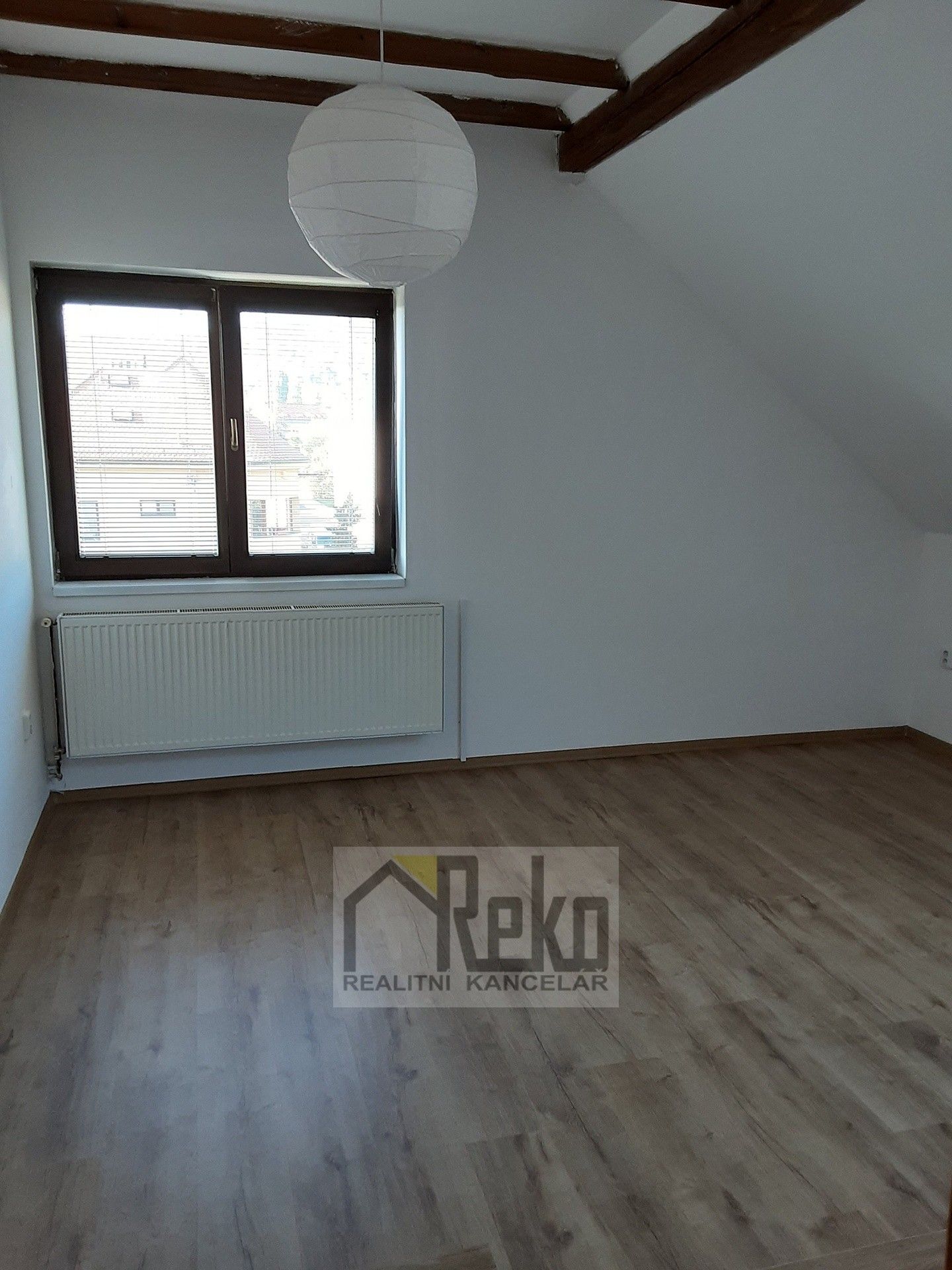 Pronájem byt 3+kk - náměstí Míru, Králův Dvůr, 120 m² - 5