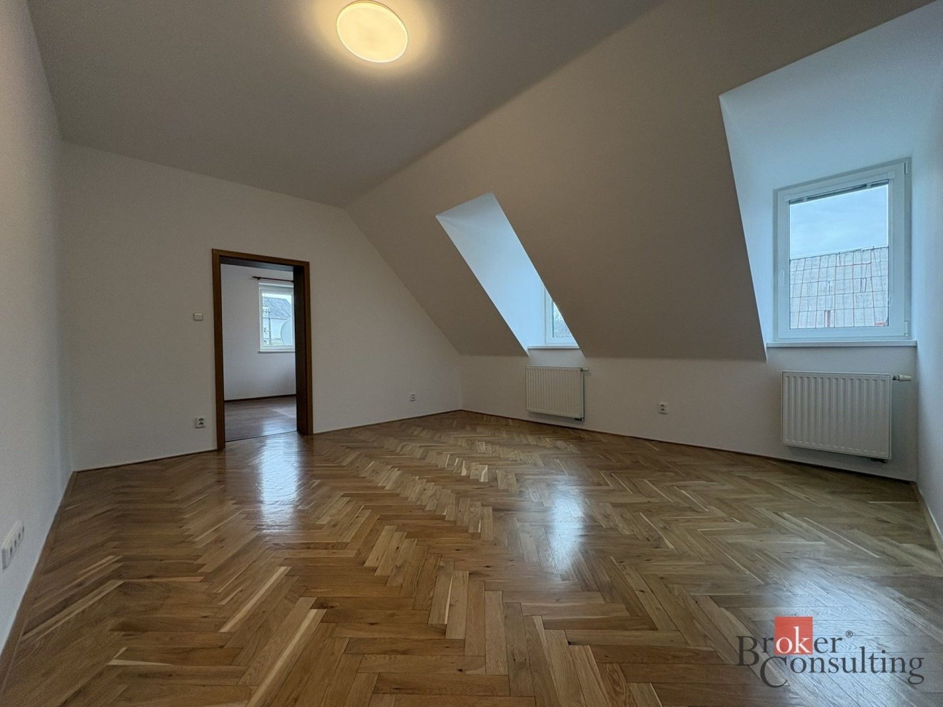 Pronájem byt 2+kk - Tyršův vrch, Liberec, 70 m² - 5