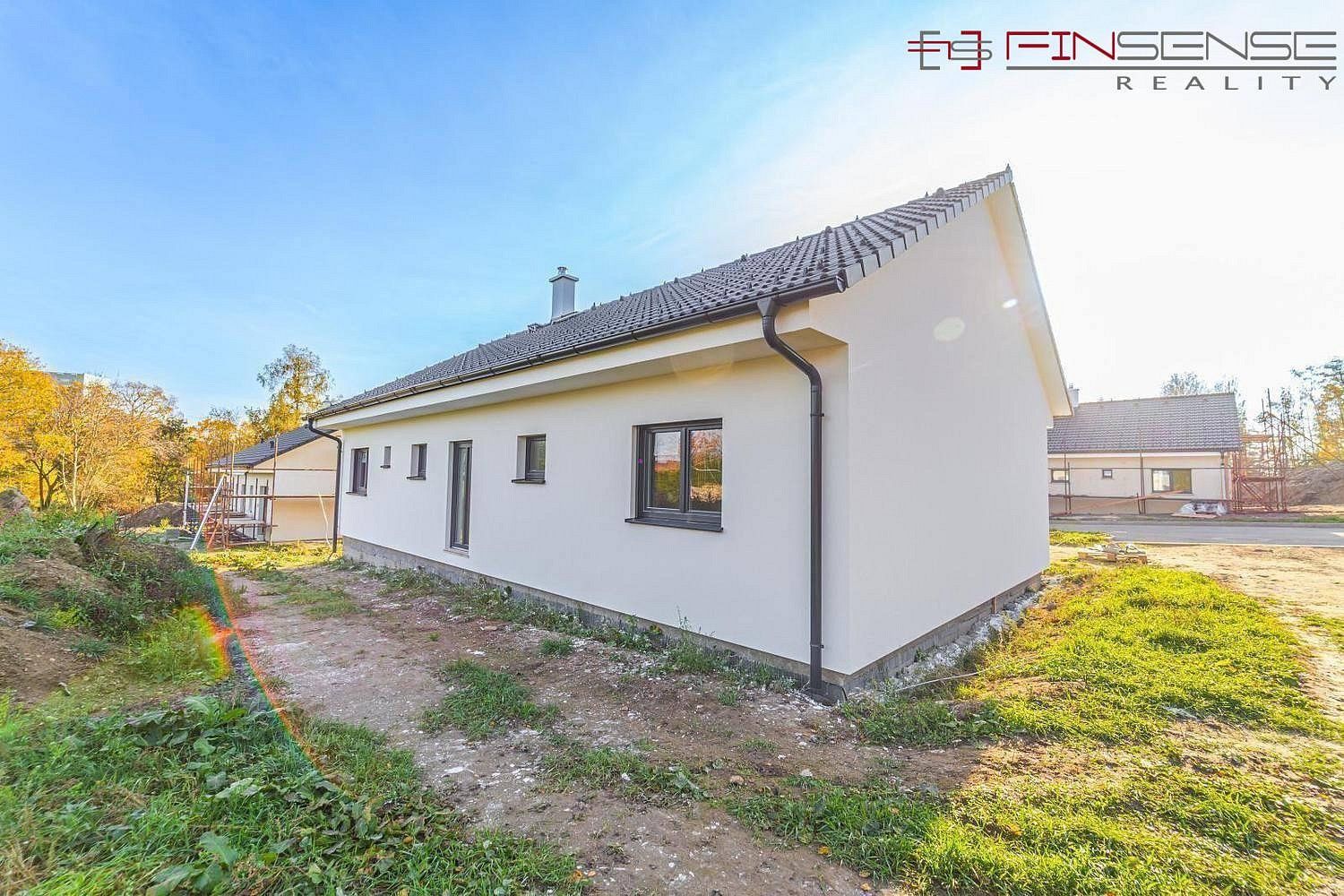 Rodinné domy, Zimní, Chomutov, 133 m² - 1