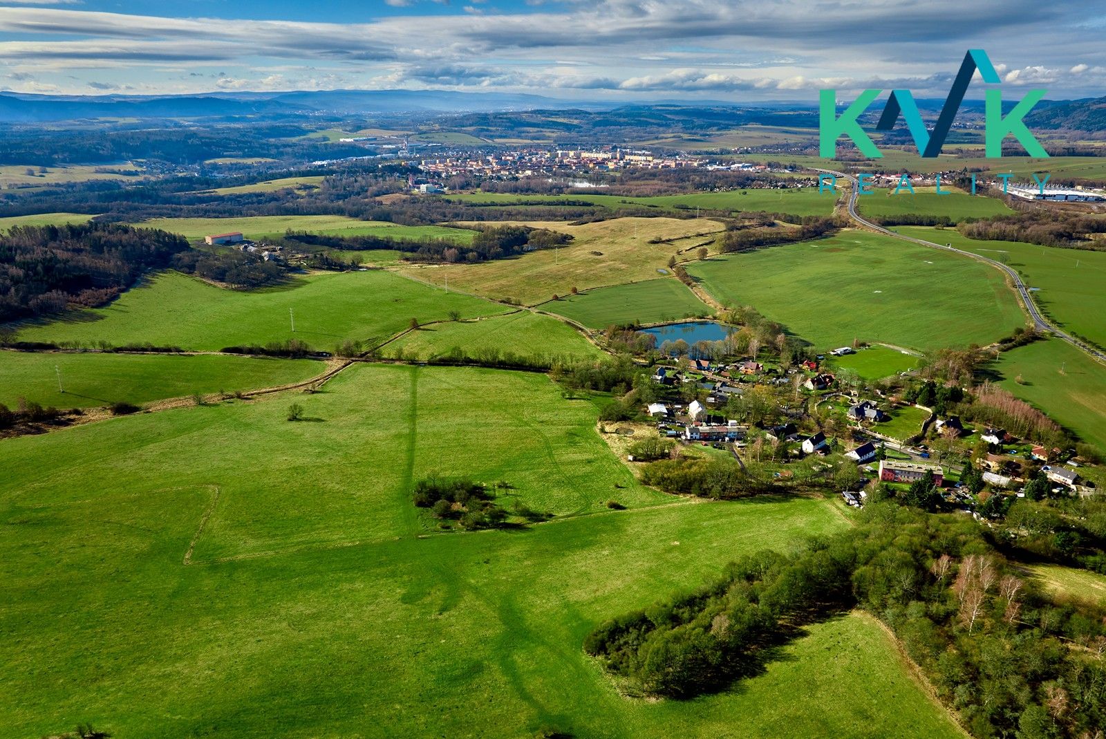 Pozemky pro bydlení, Ostrov, 1 m²