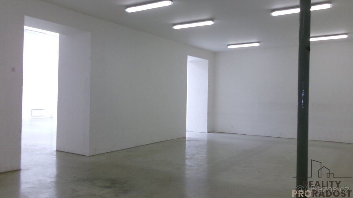 Sklad · Brno, 602 00 - 3