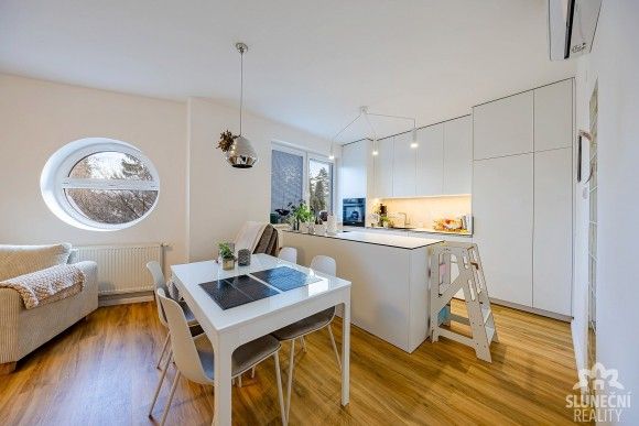 Prodej byt - Uherské Hradiště, 686 01