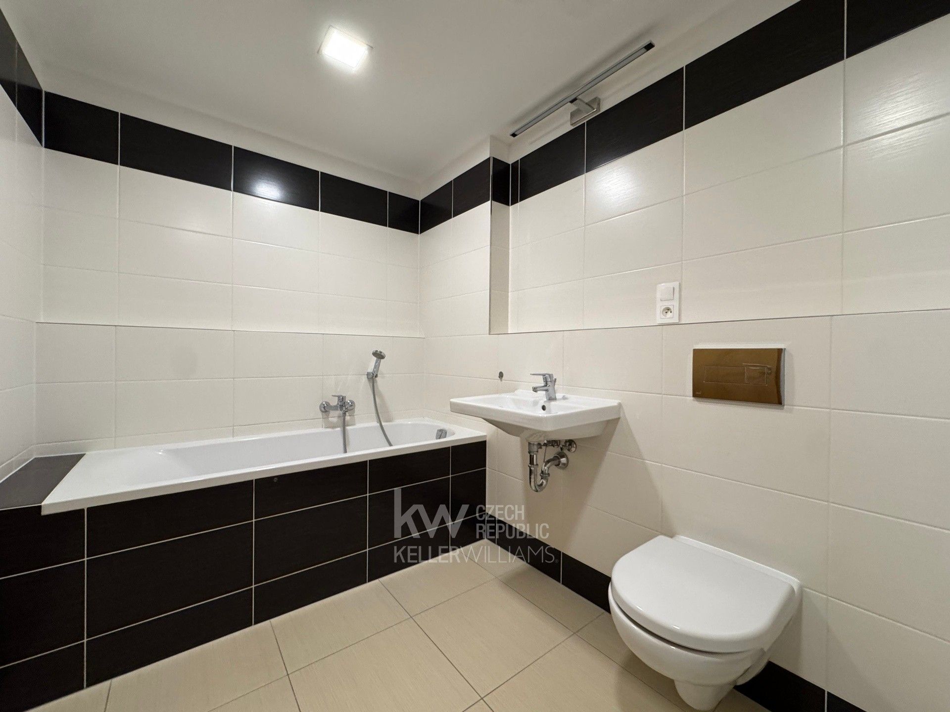 Pronájem byt 3+kk - K Beranovu, Praha, 85 m²