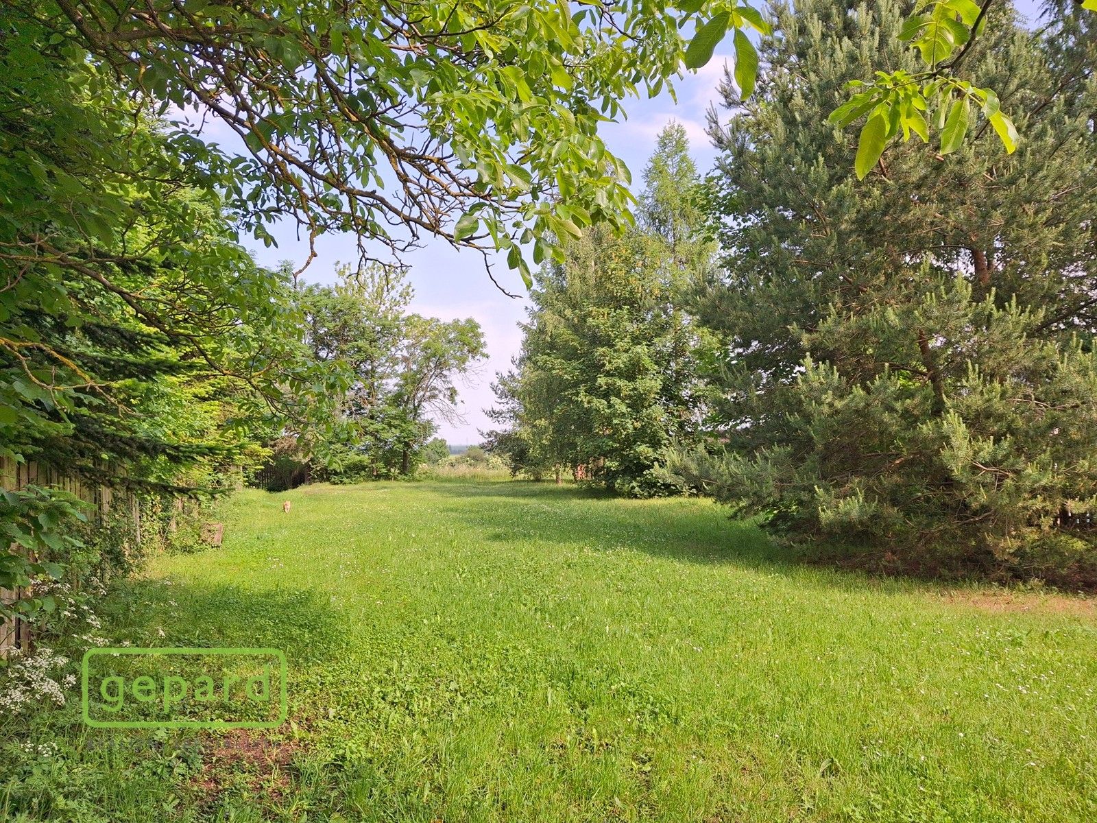 Prodej pozemek pro bydlení - Na Pazderně, Tuchoměřice, 800 m²