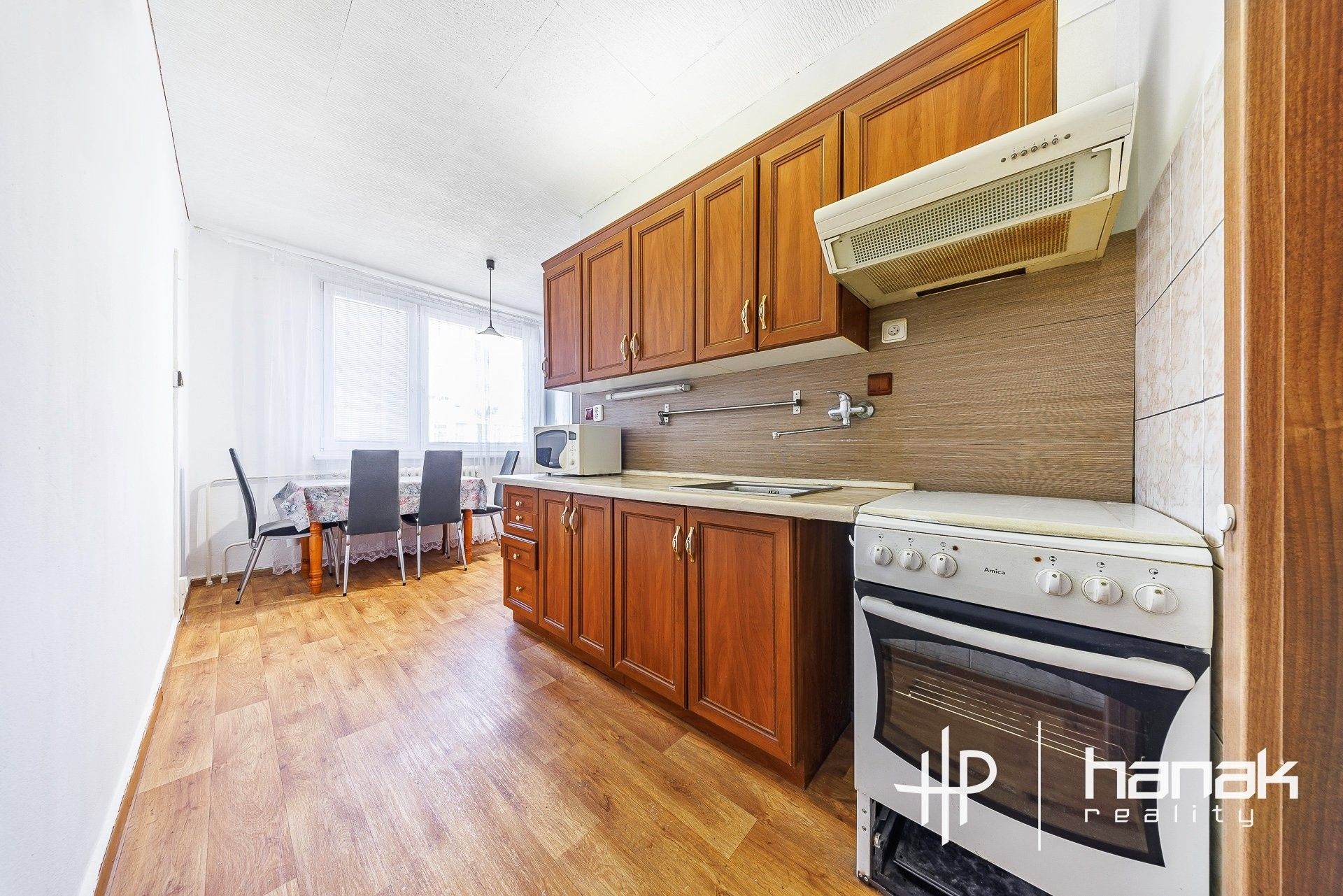 2+1, tř. Kosmonautů, Olomouc, 51 m²