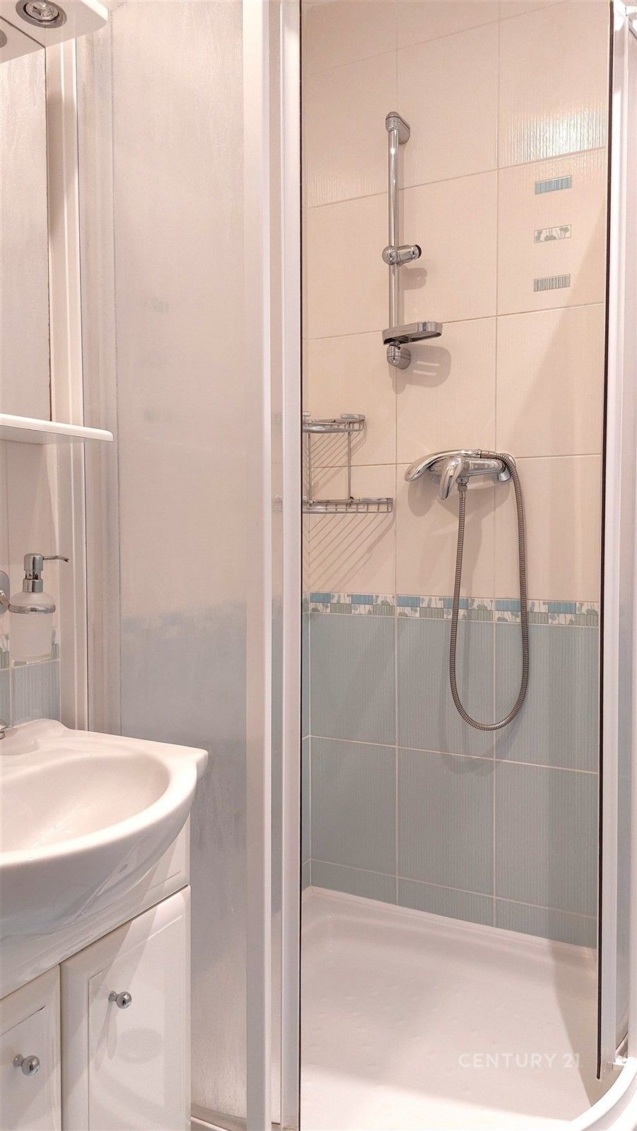 Prodej byt 3+1 - Švermova 1330, Beroun Beroun-Město, 70 m² - 5