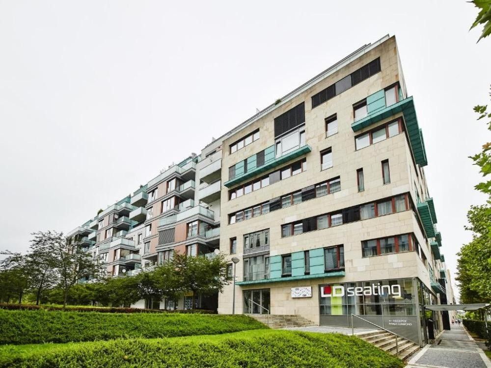 Ostatní, Rohanské nábřeží, Praha, 13 m²