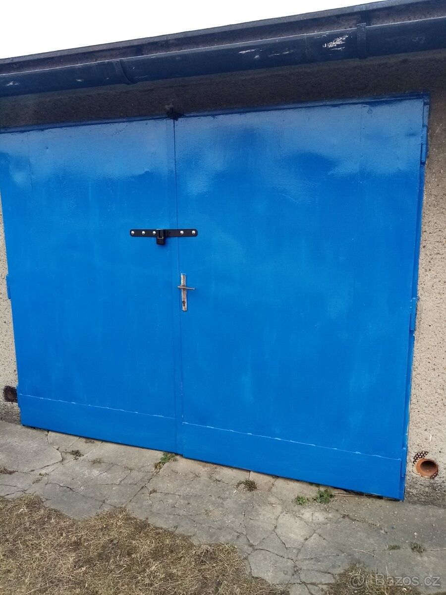 Pronájem garáž - Lešná, 756 41
