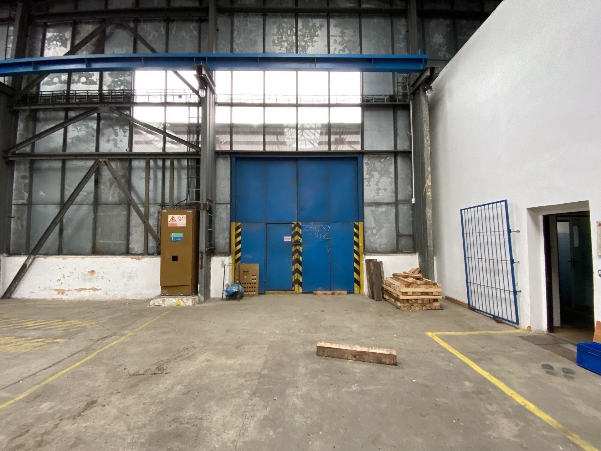 Pronájem výrobní prostory - Šůlova, Nýřany, 786 m² - 2
