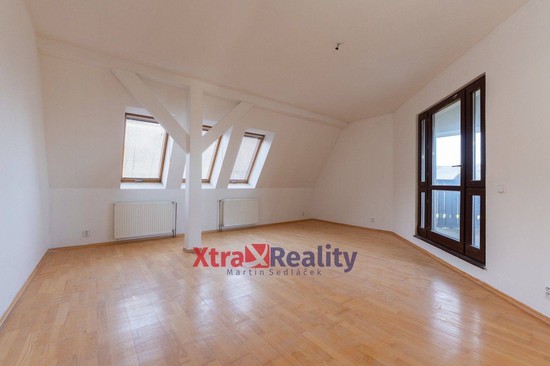 Prodej komerční - Modlany Drahkov, 2 300 m² - 5