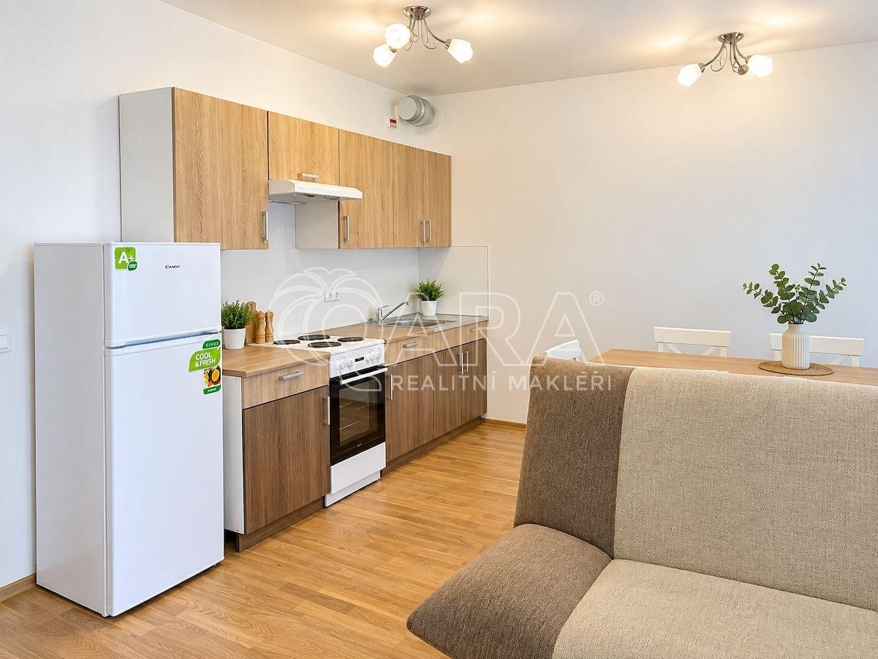 Byt 2+kk · 55 m² · Střížkovská  , Praha - 4