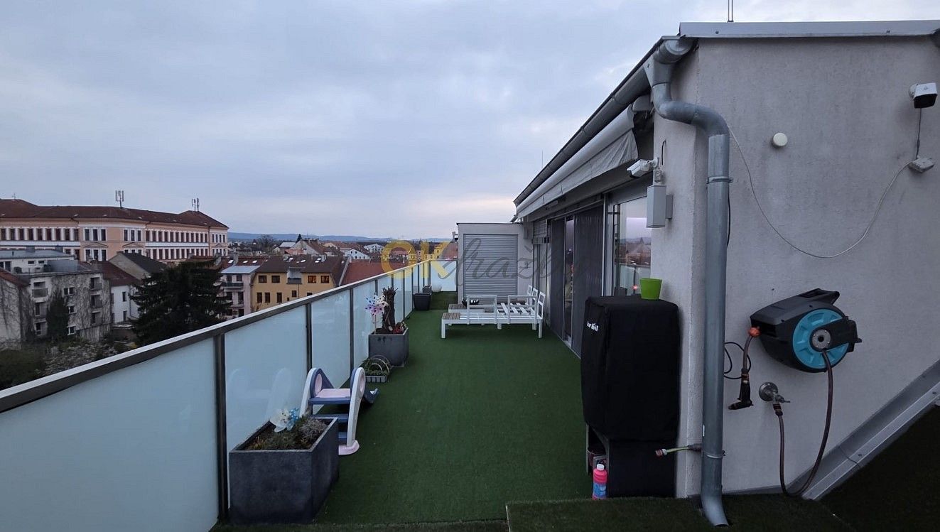Byt 2+kk · 70 m² · B. Smetany, České Budějovice - České Budějovice 3 - 3
