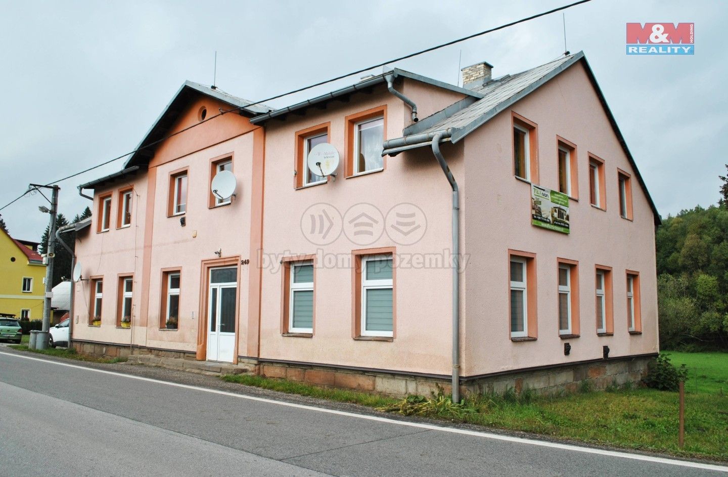 Rodinné domy, Vrchlabská, Hostinné, 341 m²