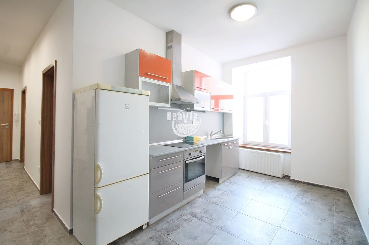 Pronájem byt 2+1 - Komenského, Jihlava, 69 m²