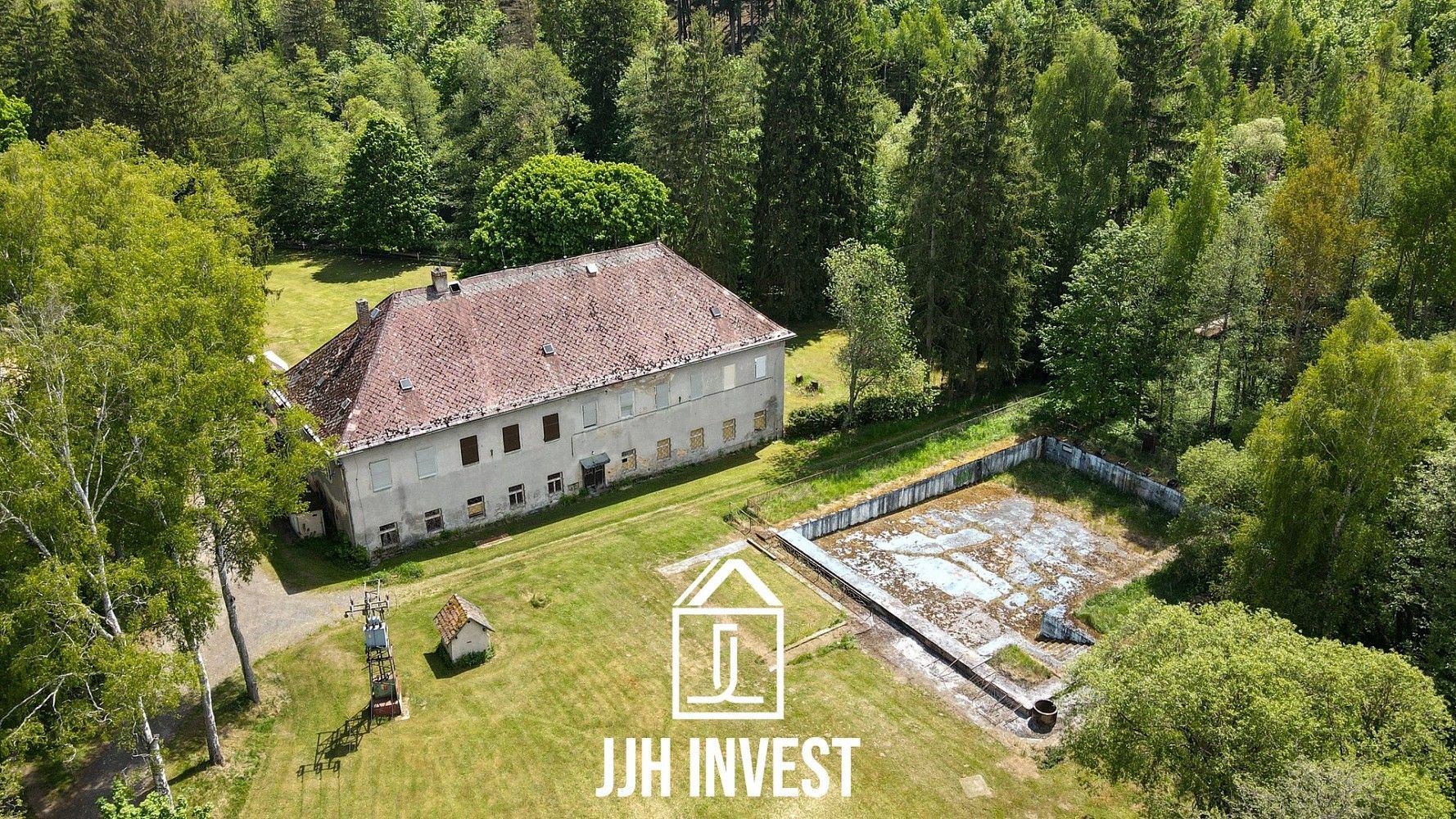 Činžovní dům, 880 m²