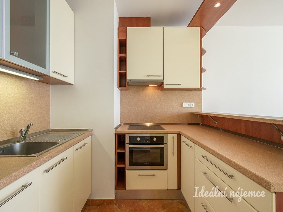 2+kk, Raichlova, Praha, 54 m² - 2