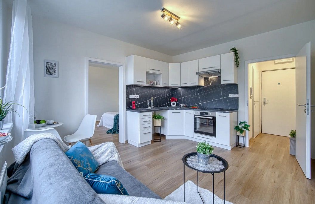 Byty, Karlovy Vary, 360 01