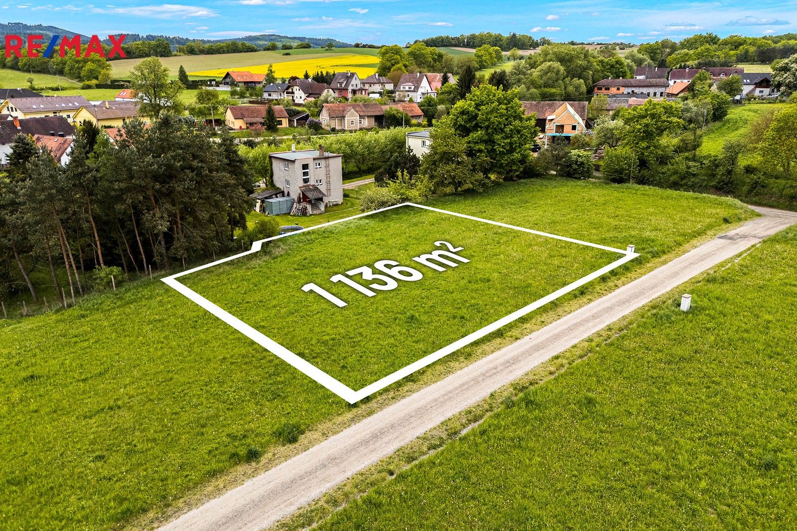 Prodej pozemek pro bydlení - Týnec nad Sázavou, 1 m²