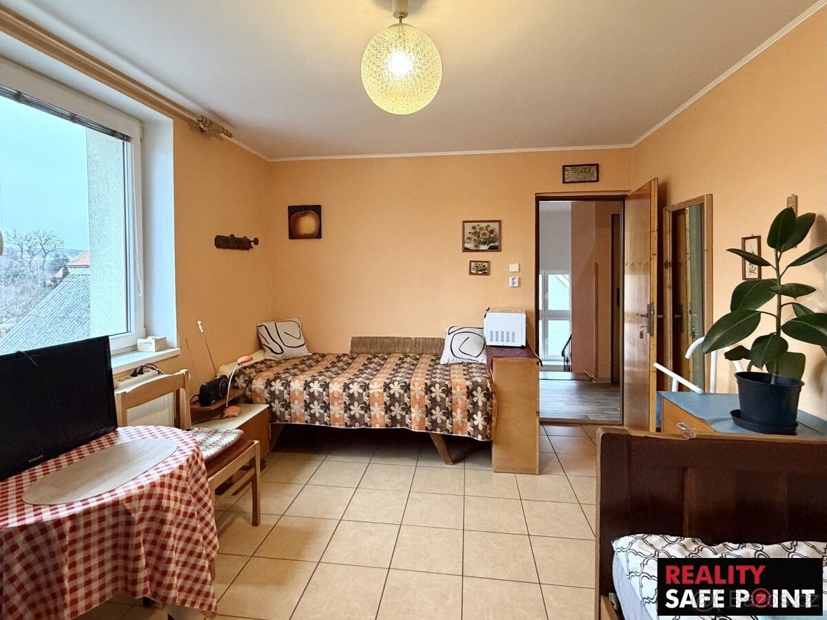 Byty, Rokycany, 337 01