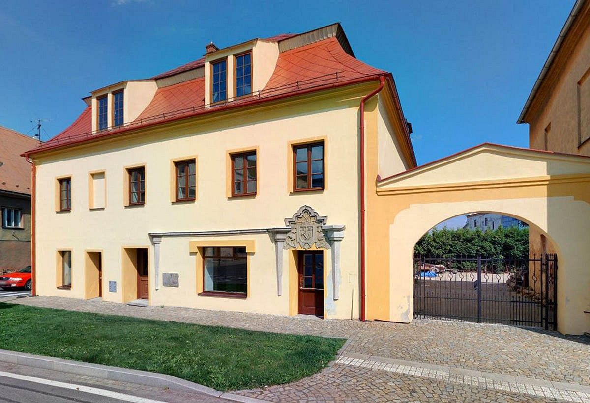 Ubytovací zařízení, Javorník, okres Jeseník, Olomoucký kraj, 600 m² - 1