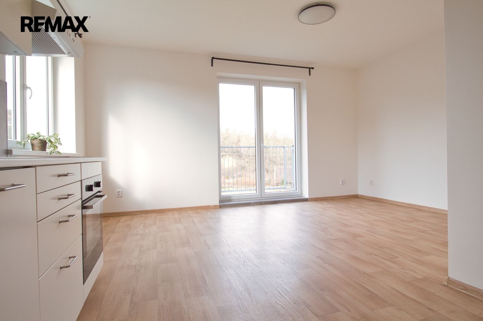 1+kk, Hřbitovní, Libčice nad Vltavou, 32 m² - 2