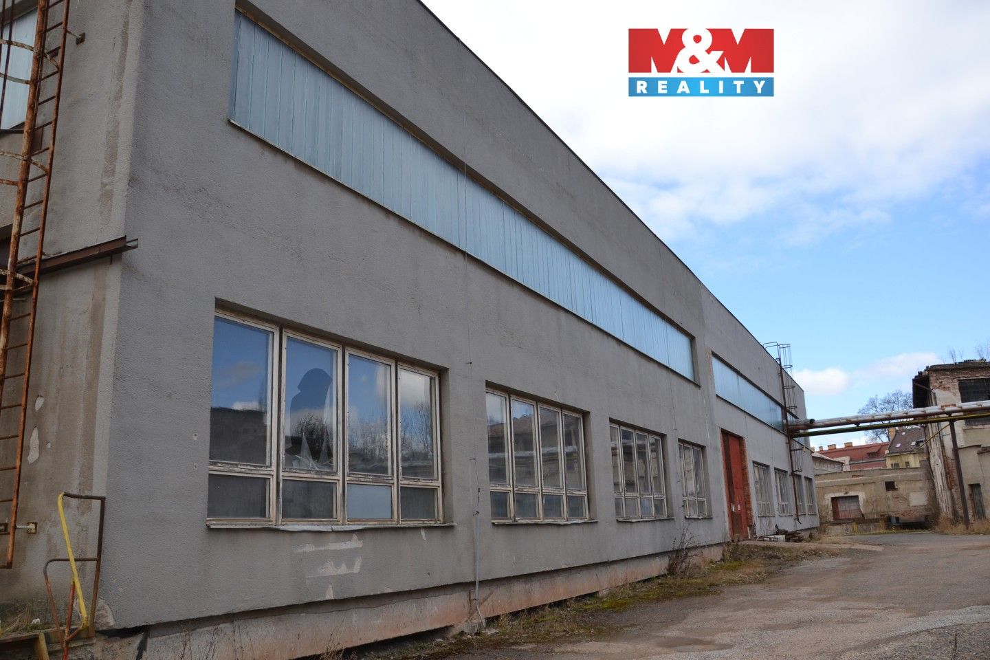 Sklady, Jiráskova, Červený Kostelec, 4 000 m² - 1