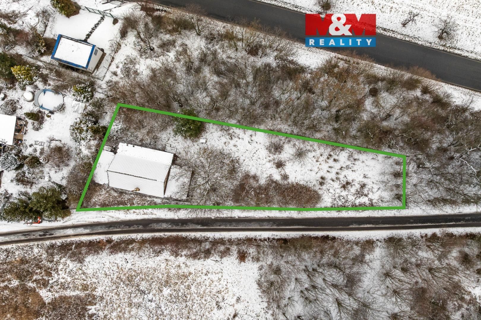 Pozemky pro bydlení, Mezi zahrádkami, Černolice