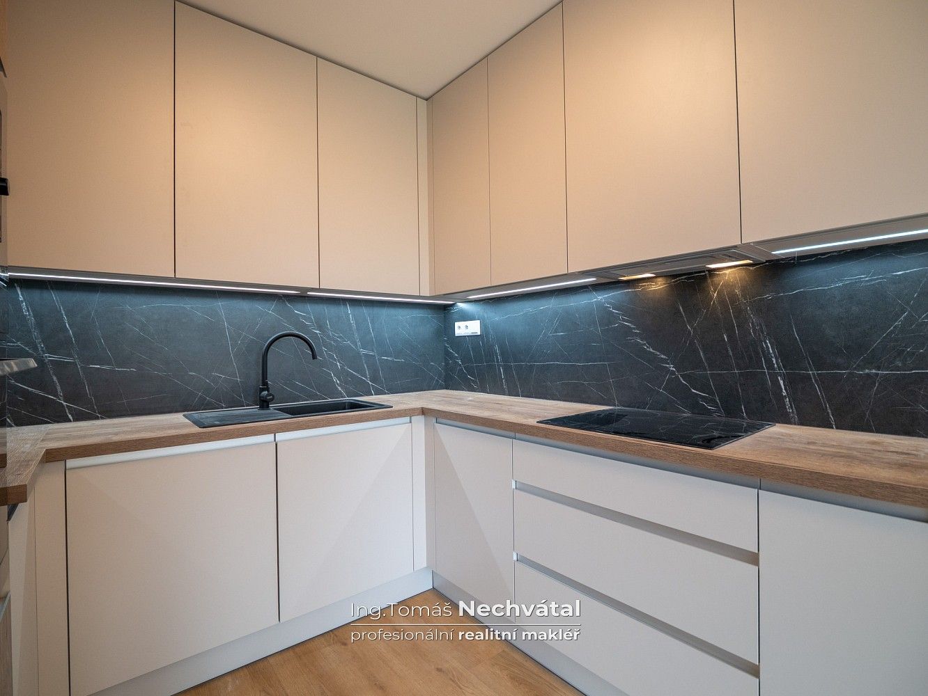 Prodej rodinný dům - Hrušovanská, Drnholec, okres Břeclav, 118 m² - 5
