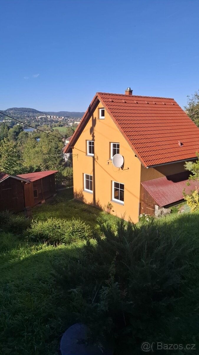 Rodinné domy, Děčín, 405 02 - 1