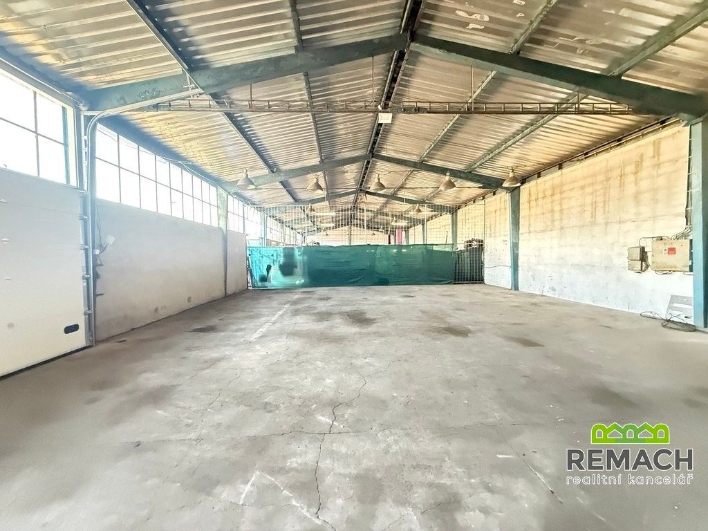Sklady, Na Záhonech, Kunovice, 170 m² - 2