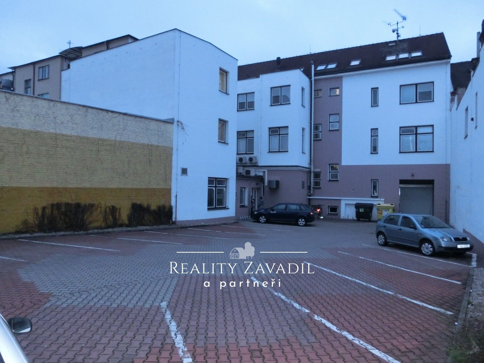 Pronájem ostatní - Smilova, Pardubice, 12 m²
