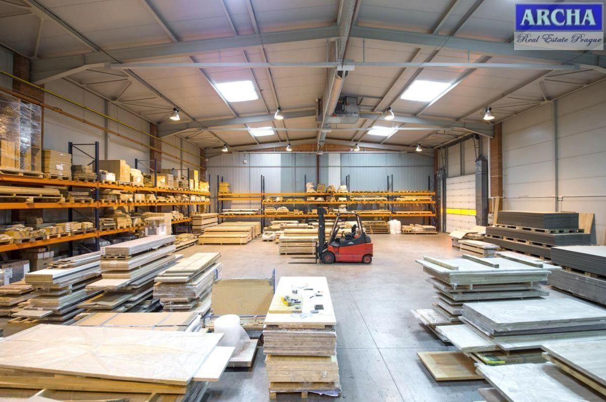 Sklady, Říčanská, Průhonice, 1 393 m²