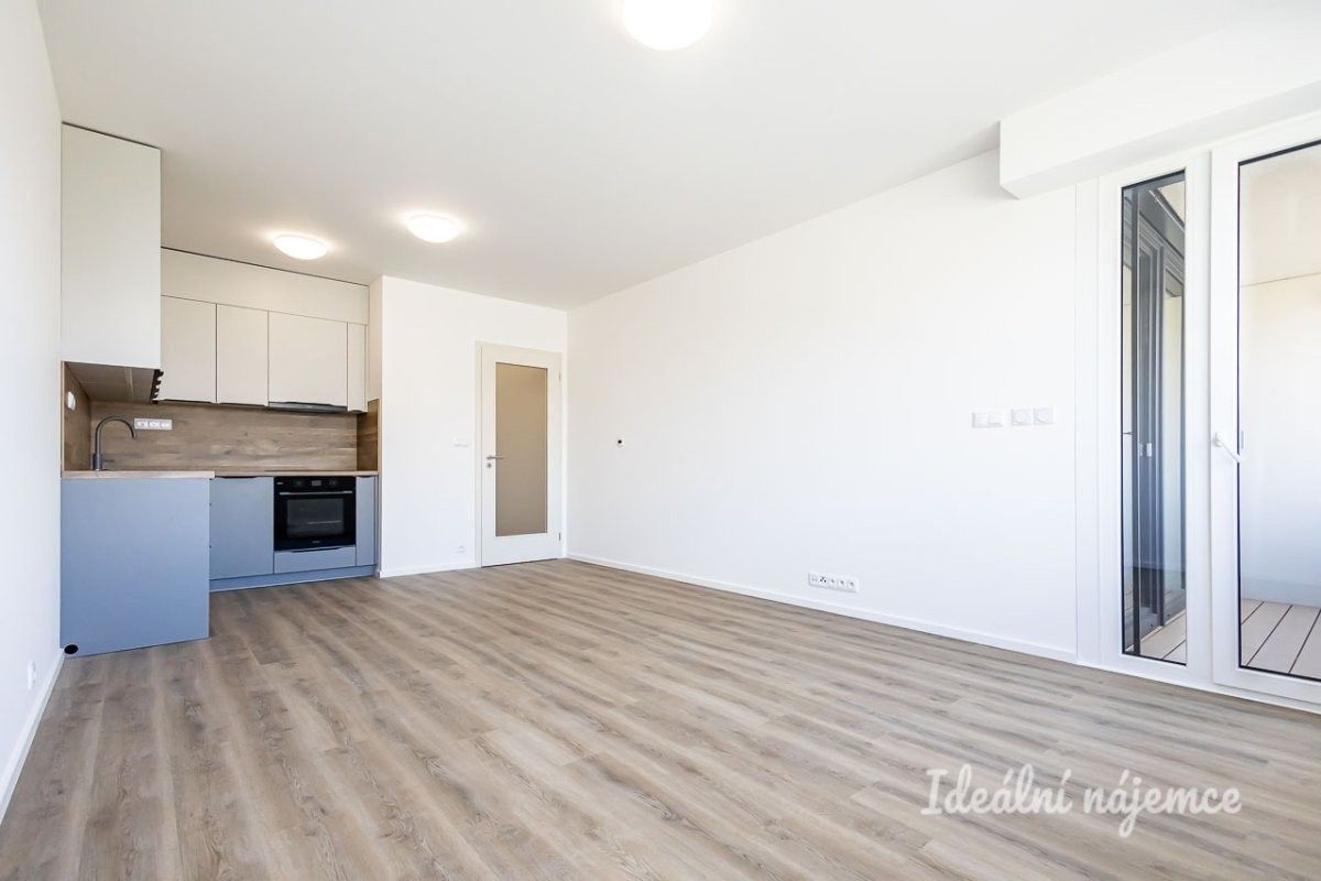 2+kk, Josefa Truhláře, Brandýs nad Labem-Stará Boleslav, 53 m² - 2