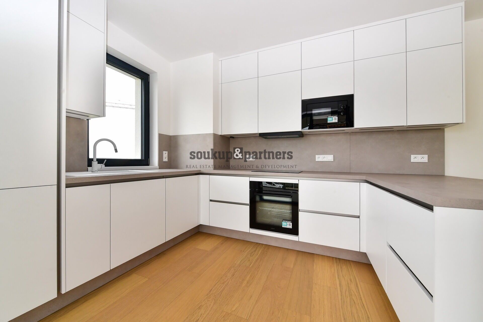 Pronájem byt 3+kk - Za Pískovnou  , Praha Dolní Chabry, 106 m² - 5