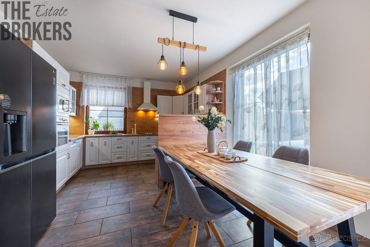 Prodej rodinný dům - Nymburk, 288 02