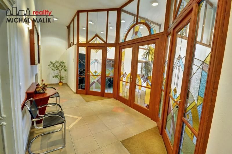 Kanceláře, Tř. 1. máje, Hranice, 15 m²