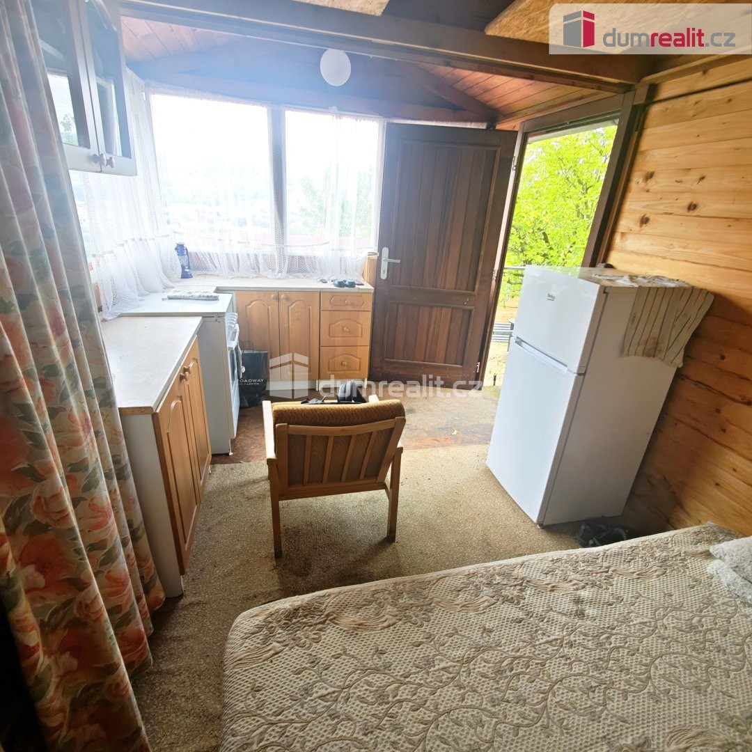 Zahrada · 957 m² · Chlumská, Děčín - 4