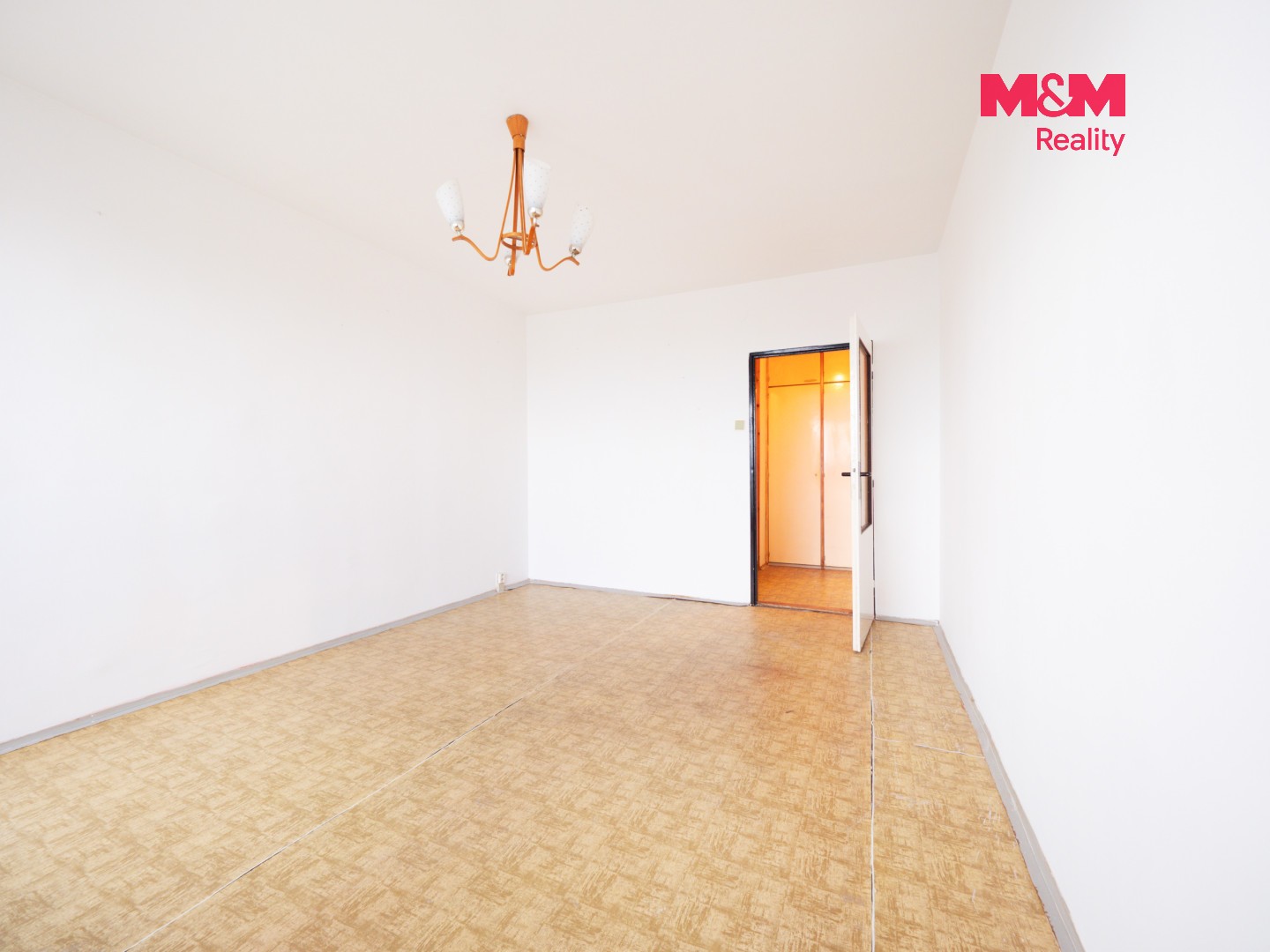 Byt 2+kk · 60 m² · Štúrova, Praha - 3