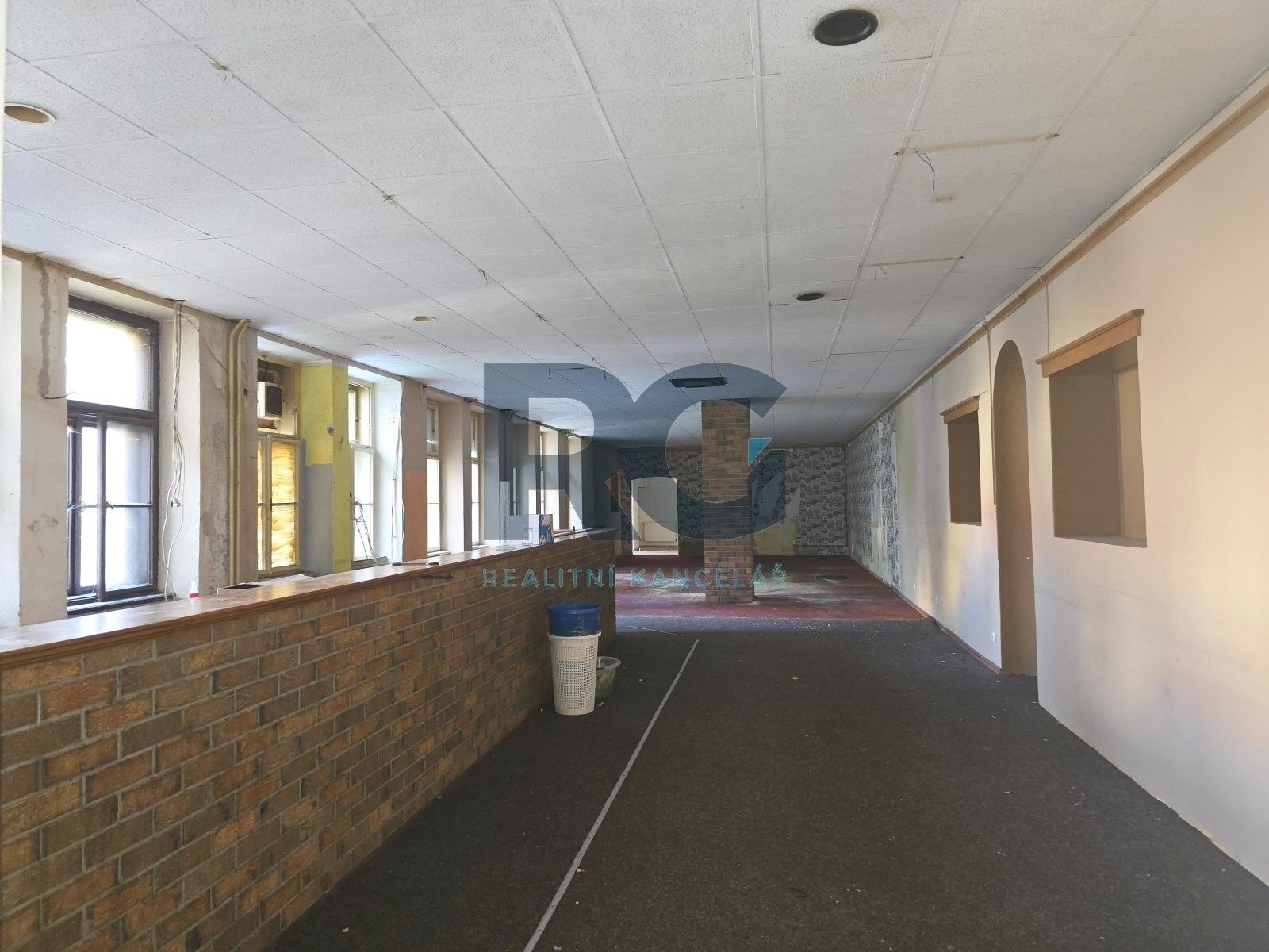 Pronájem obchodní prostory - Komenského, Písek, 259 m²