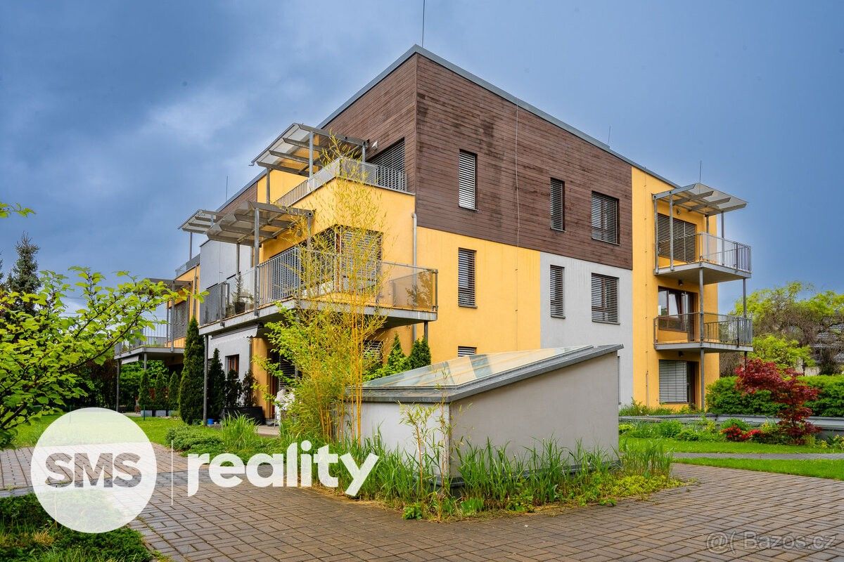 Byty, Ostrava, 724 00