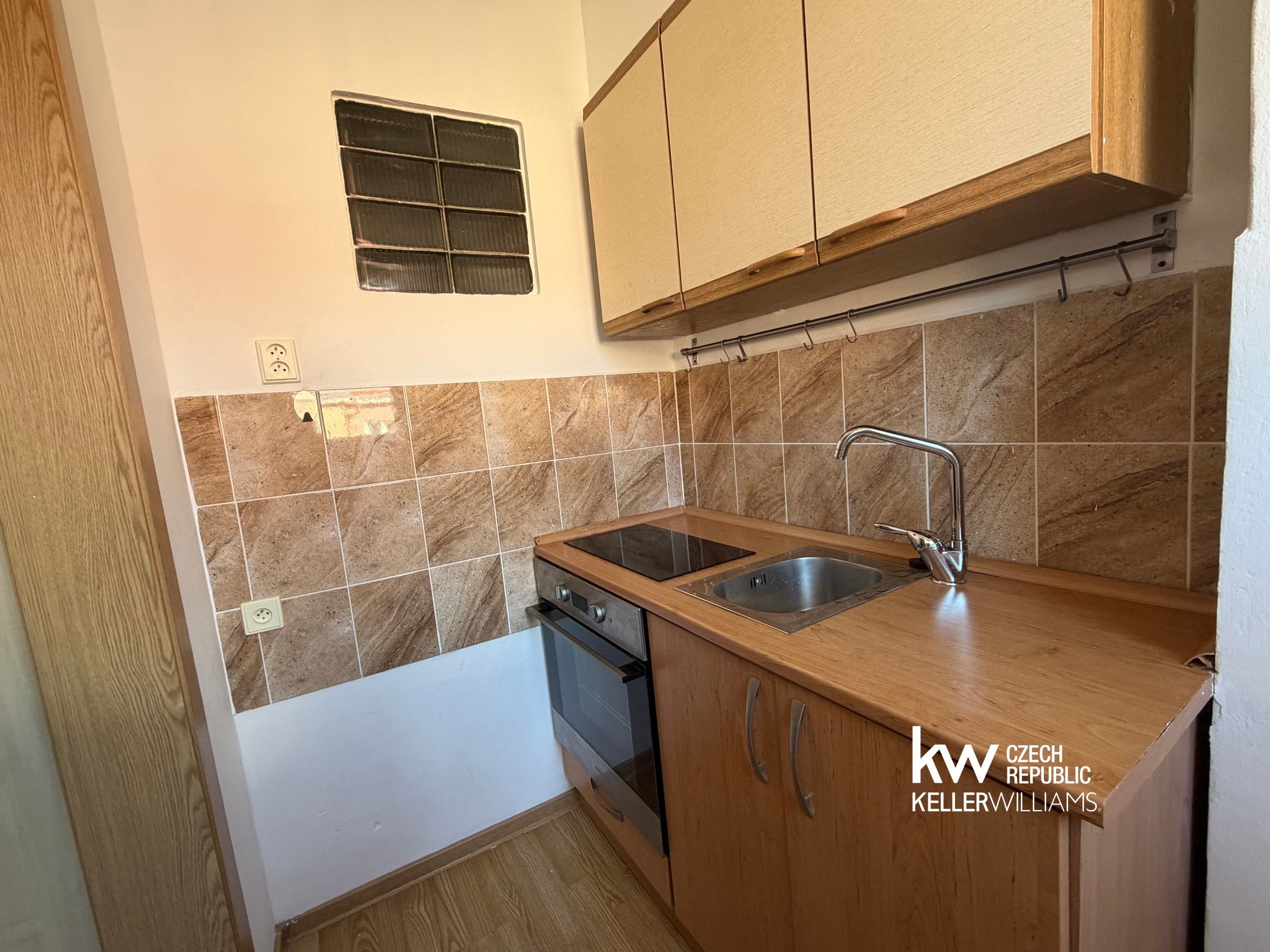 Byt 1+kk · 24 m² · Břežánská, Bílina - 3