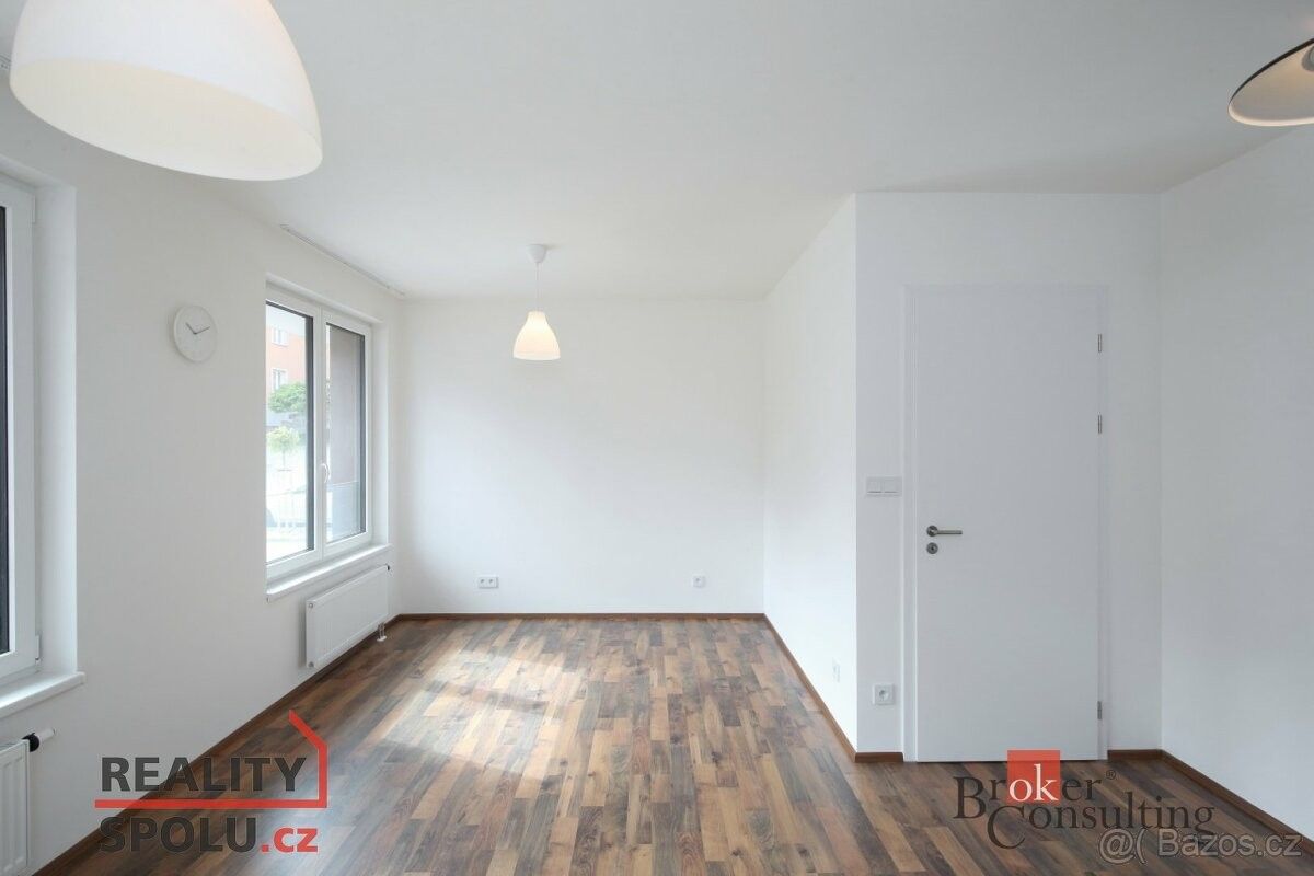 Pronájem byt 1+kk - Liberec, 460 01, 32 m²