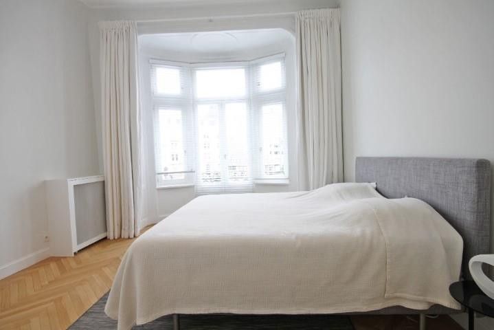 Byt 2+kk · 100 m² · Lucemburská 1876/44, Praha - 3