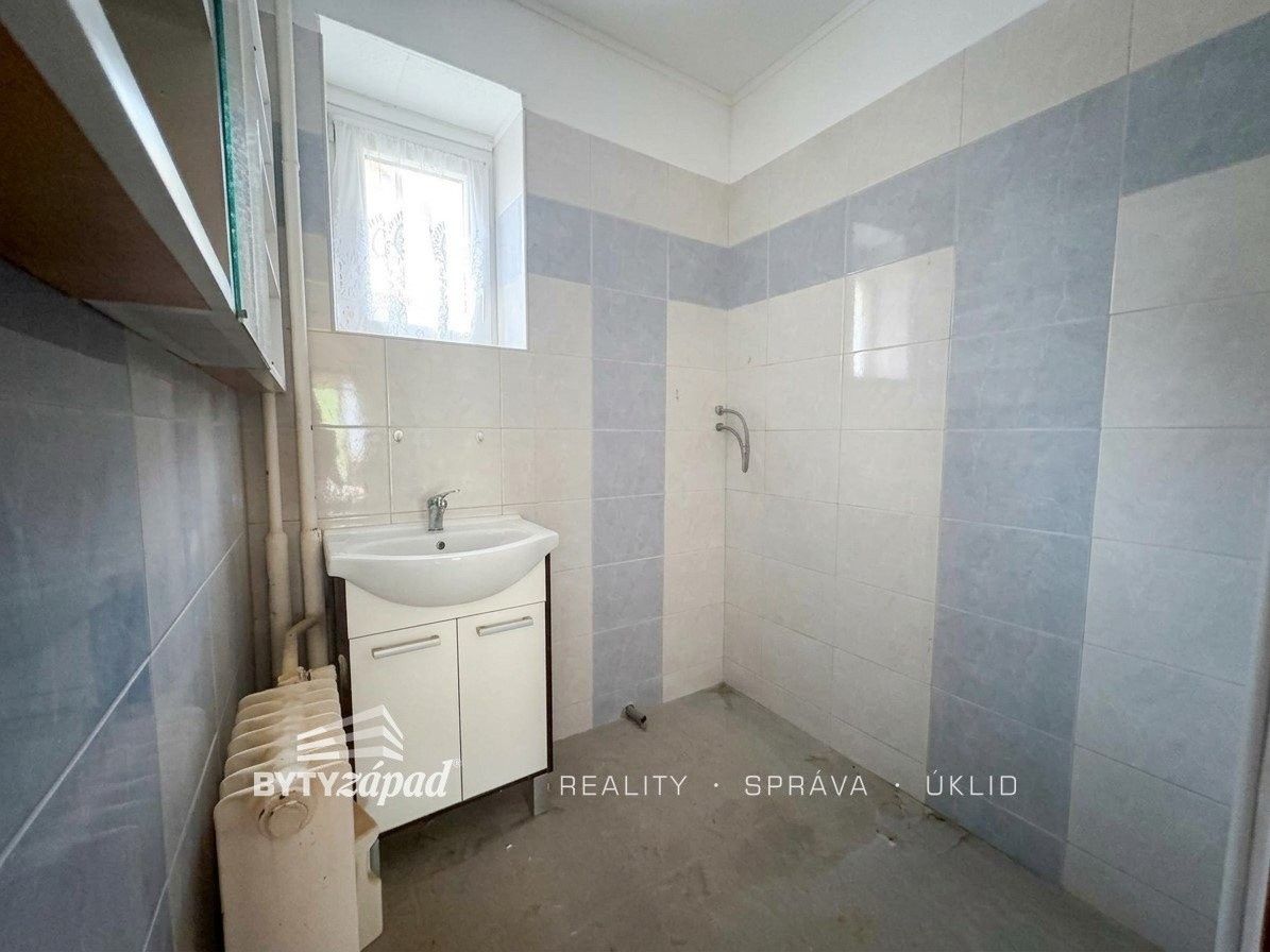Prodej rodinný dům - Dělnická 443, Třemošná, 193 m² - 5