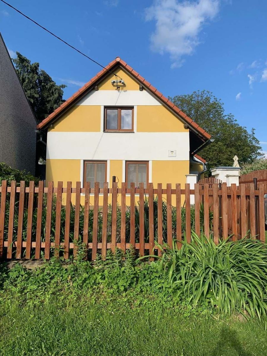 Chaty, Klučenice - Planá u Klučenic, Středočeský kraj